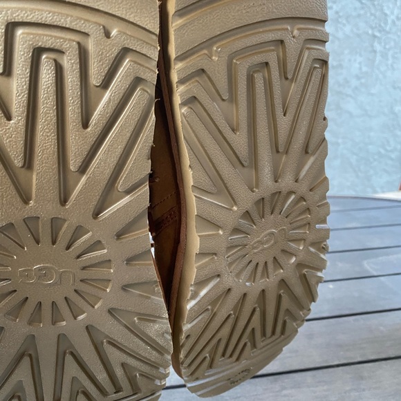 UGG Neumel size ....13 - Picture 4 of 5